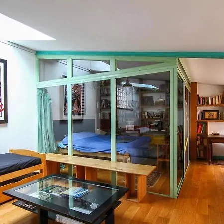 Quiet And Comfortable Loft * Clichy
